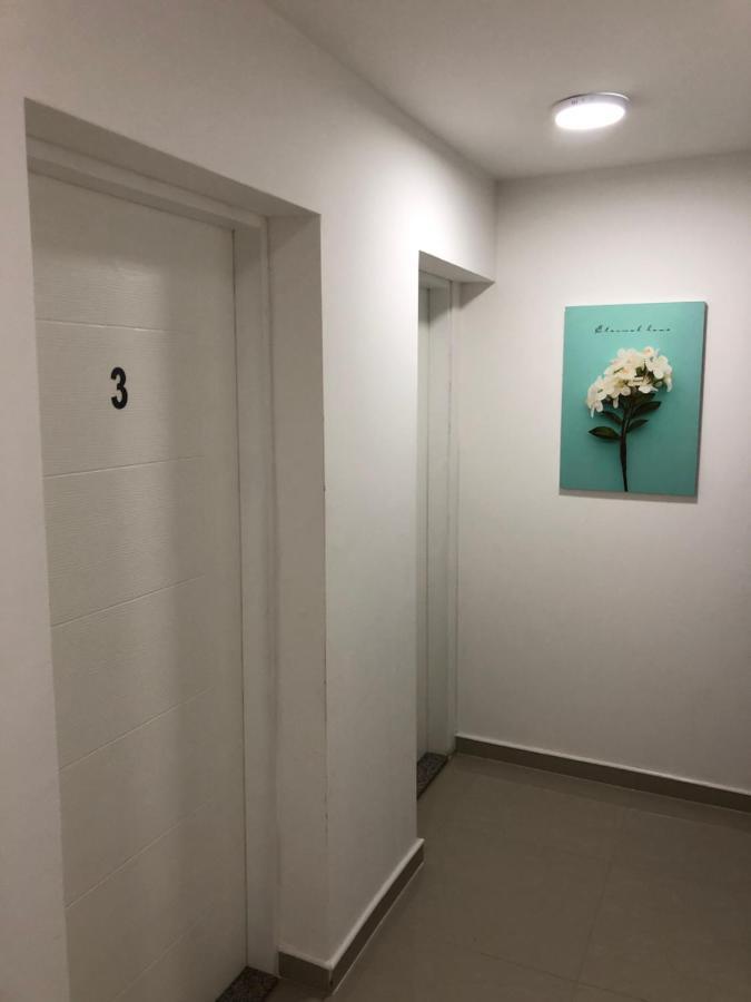 투즐라 Pansion Kipovi B&B 외부 사진